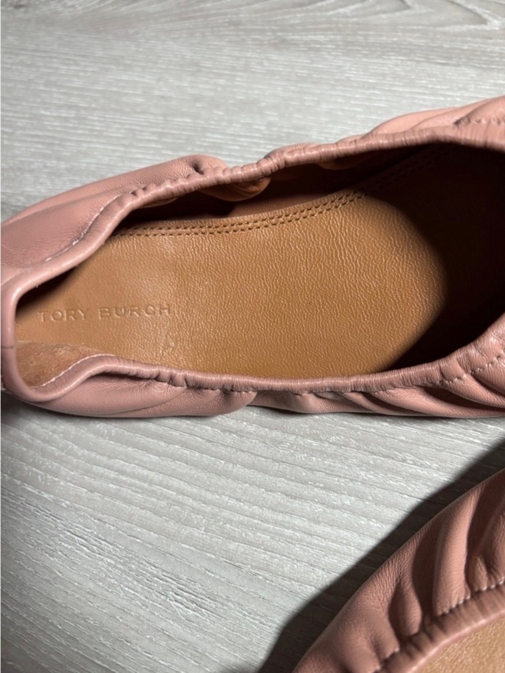 Tory Burch Dusty Pink Leather Eleanor Ballet Flats with Gold Logo 9.5 - Picture 4 of 5